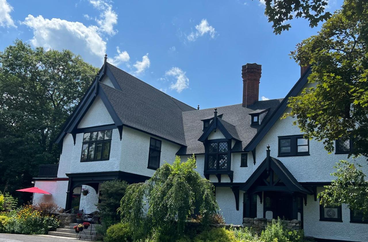 Manor House Inn (Adults Only) Norfolk Exterior photo