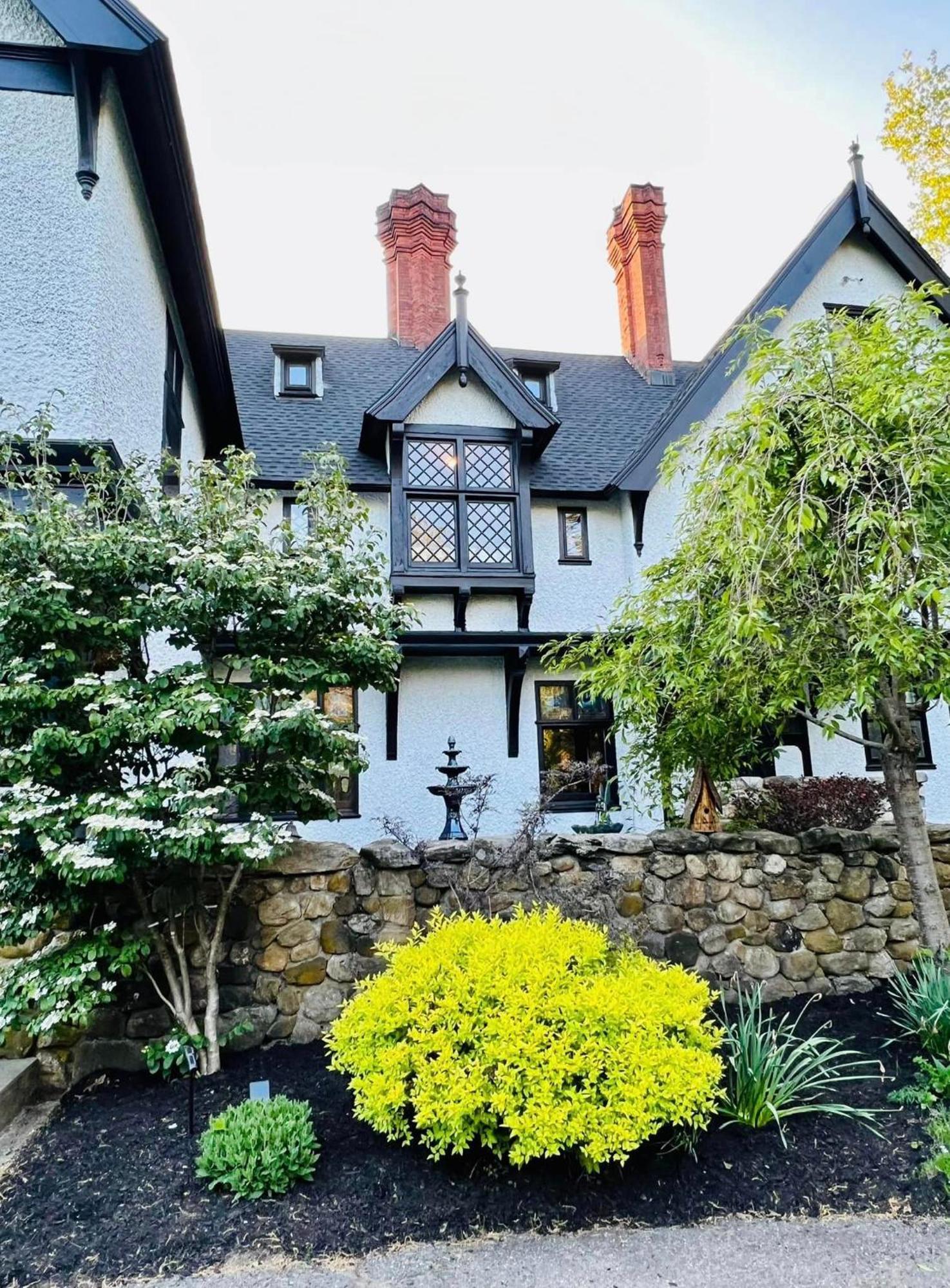 Manor House Inn (Adults Only) Norfolk Exterior photo